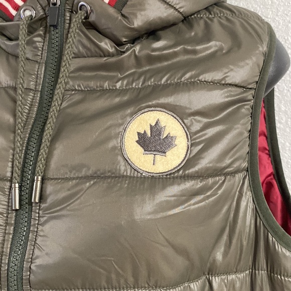 Vintage Collection Varsity Canada Green Puffer Vest With Hood - Picture 2 of 10